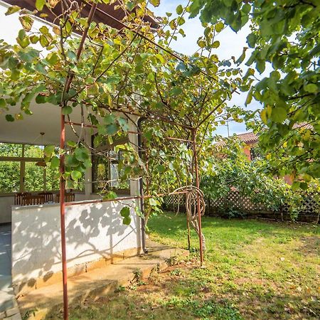Villa Aleksandar Пореч Екстериор снимка